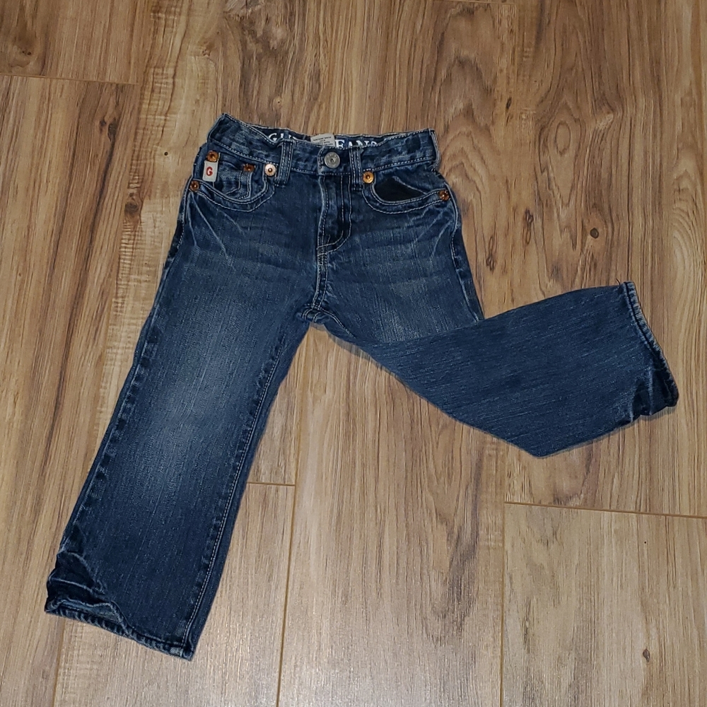 **SOLD** Guess Jeans